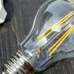 skladowanie-materialow-oswietleniowych