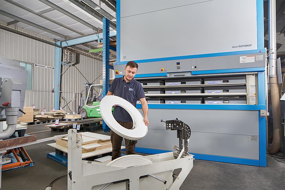 magazyn materiałów do produkcji mebli ISL (12)